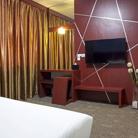 D' Merlion Hotel Sekupang Exterior photo