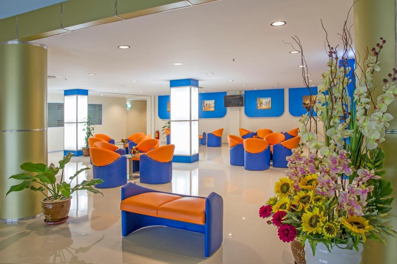 D' Merlion Hotel Sekupang Exterior photo